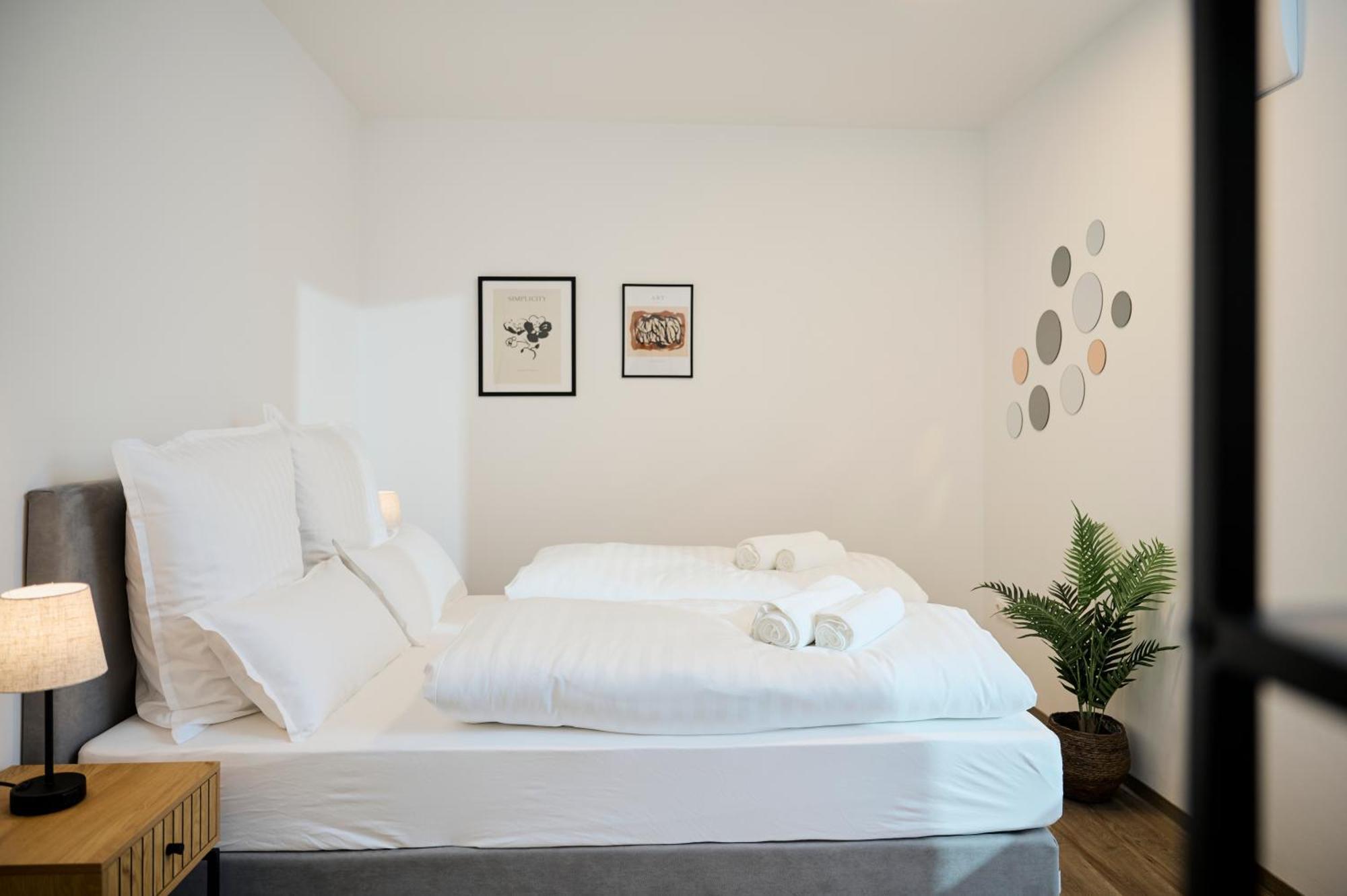 Moderne Apartments Mit Highspeed-Wlan Und Gratis-Tiefgarage Ihr Perfekter Rueckzugsort Nahe Dem Zentrum Und Der Therme I Barrierearm Bad Kissingen Exteriér fotografie